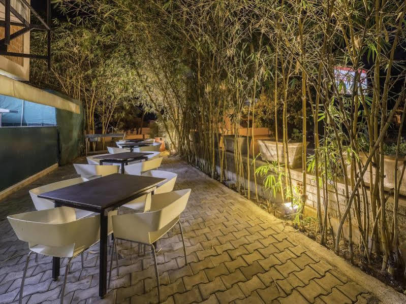 Treebo Trend Spektrum Suites Mysore Exterior photo