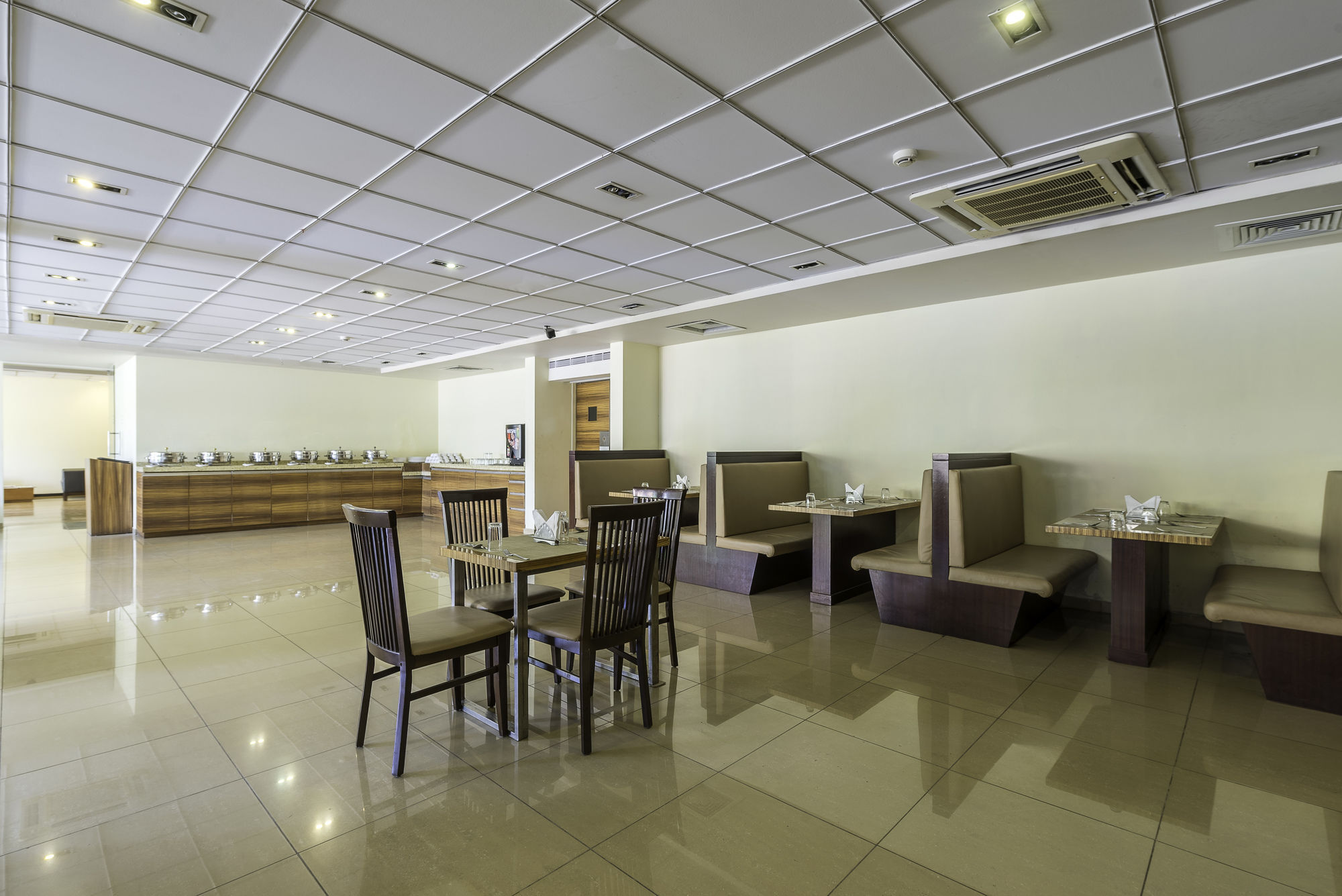Treebo Trend Spektrum Suites Mysore Exterior photo